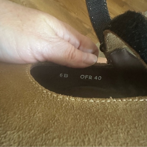 LL Bean Women’s Tan Mary Jane Comfort Shoe Size 6 - Picture 3 of 8